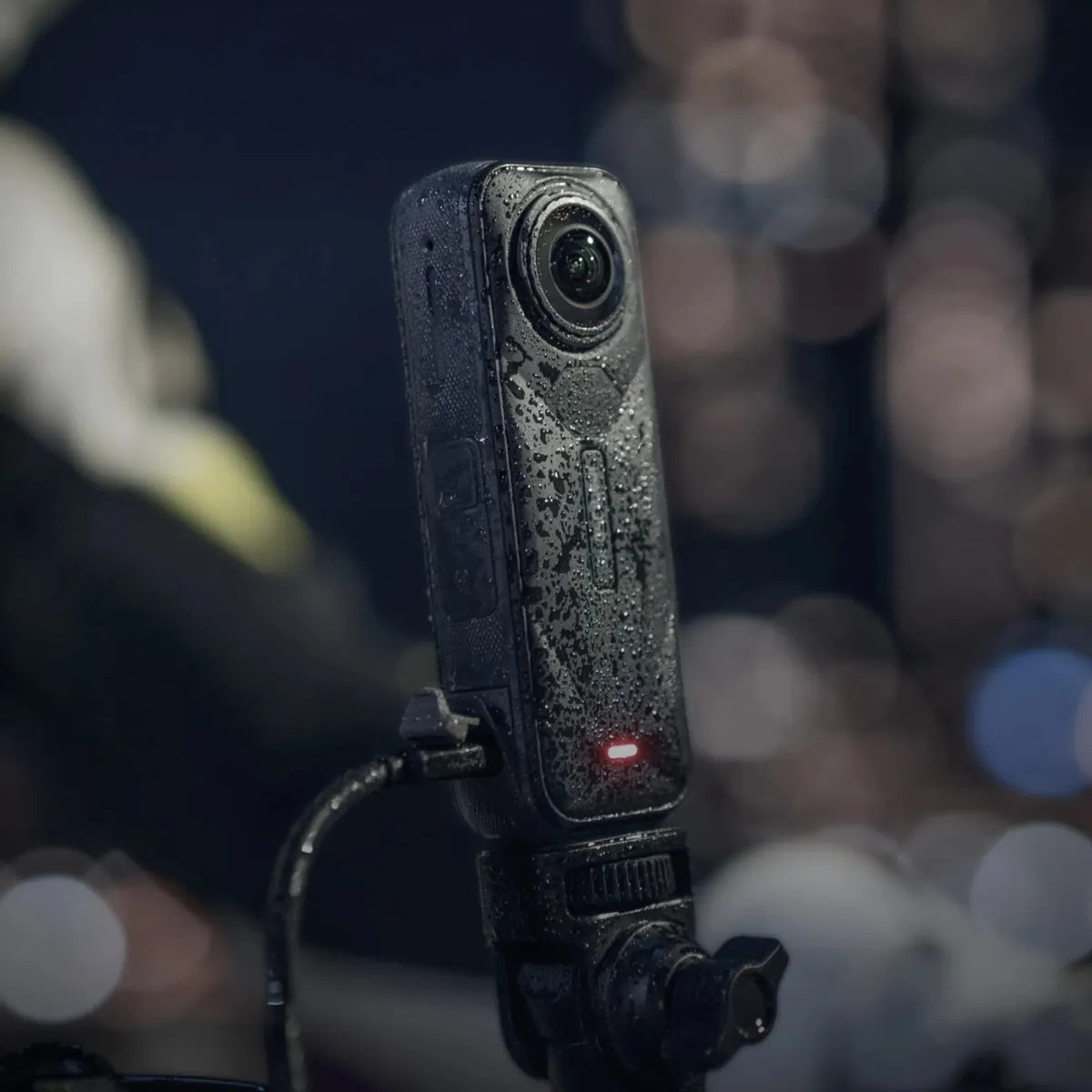 Porta De Carregamento USB Resistente ao Clima Original para Insta360 X5 - CINSBAHG