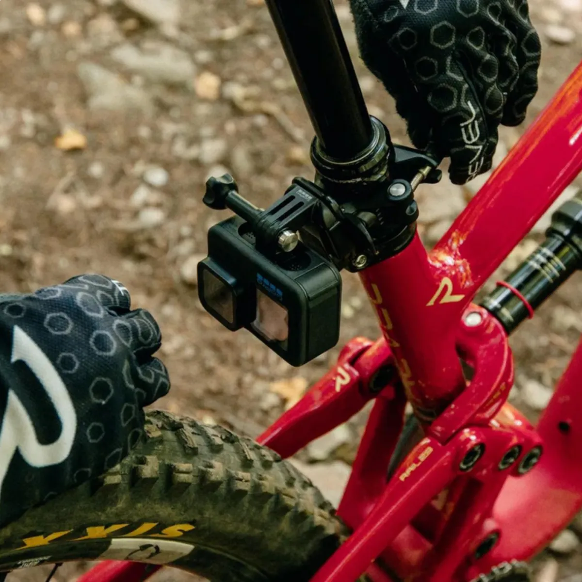 Suporte Giratório para Guidão Selim Tubo GoPro - AGTSM-001