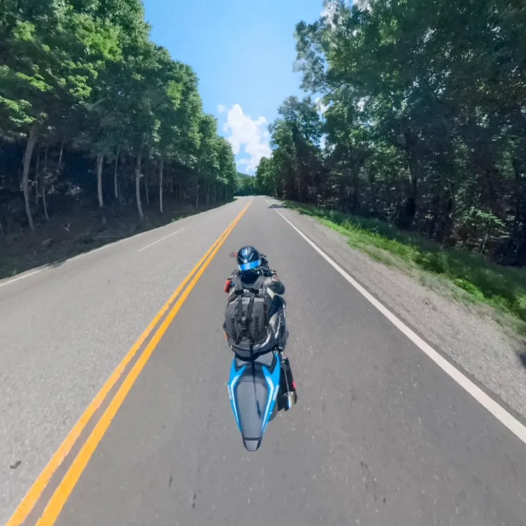 SUPORTE PARA MOCHILA TERCEIRA PESSOA INSTA360