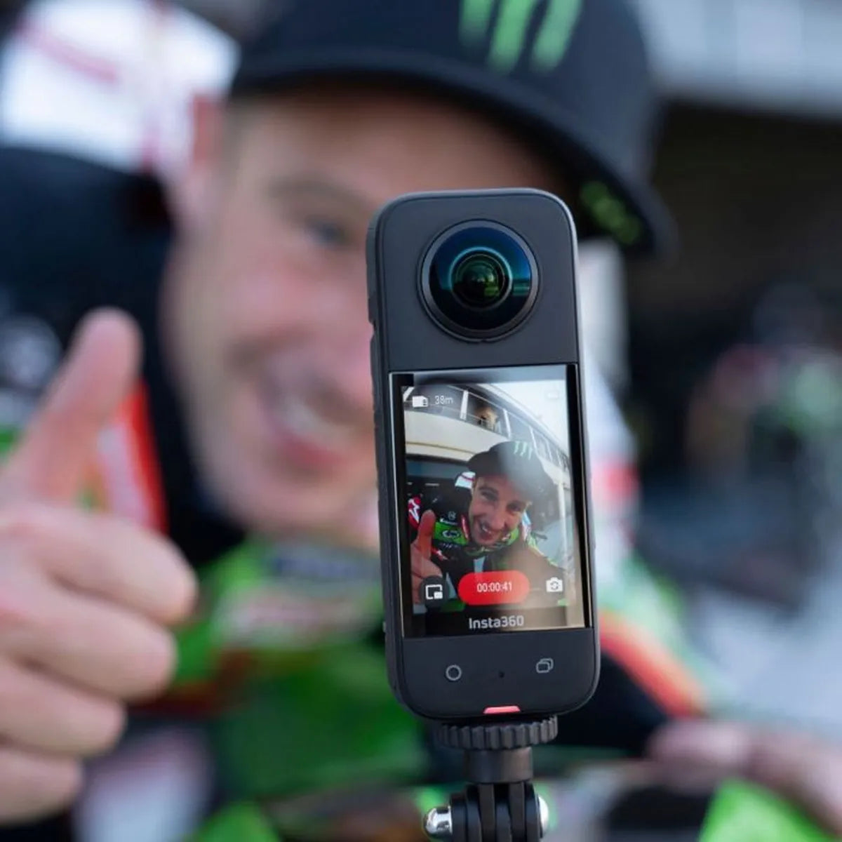 INSTA360 X3